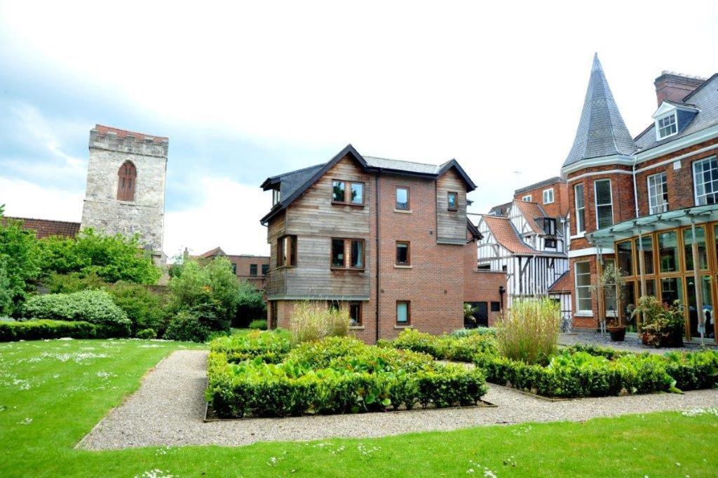 Minster View Apartment At Talbot Court, York Eksteriør bilde
