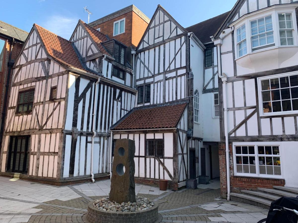 Minster View Apartment At Talbot Court, York Eksteriør bilde